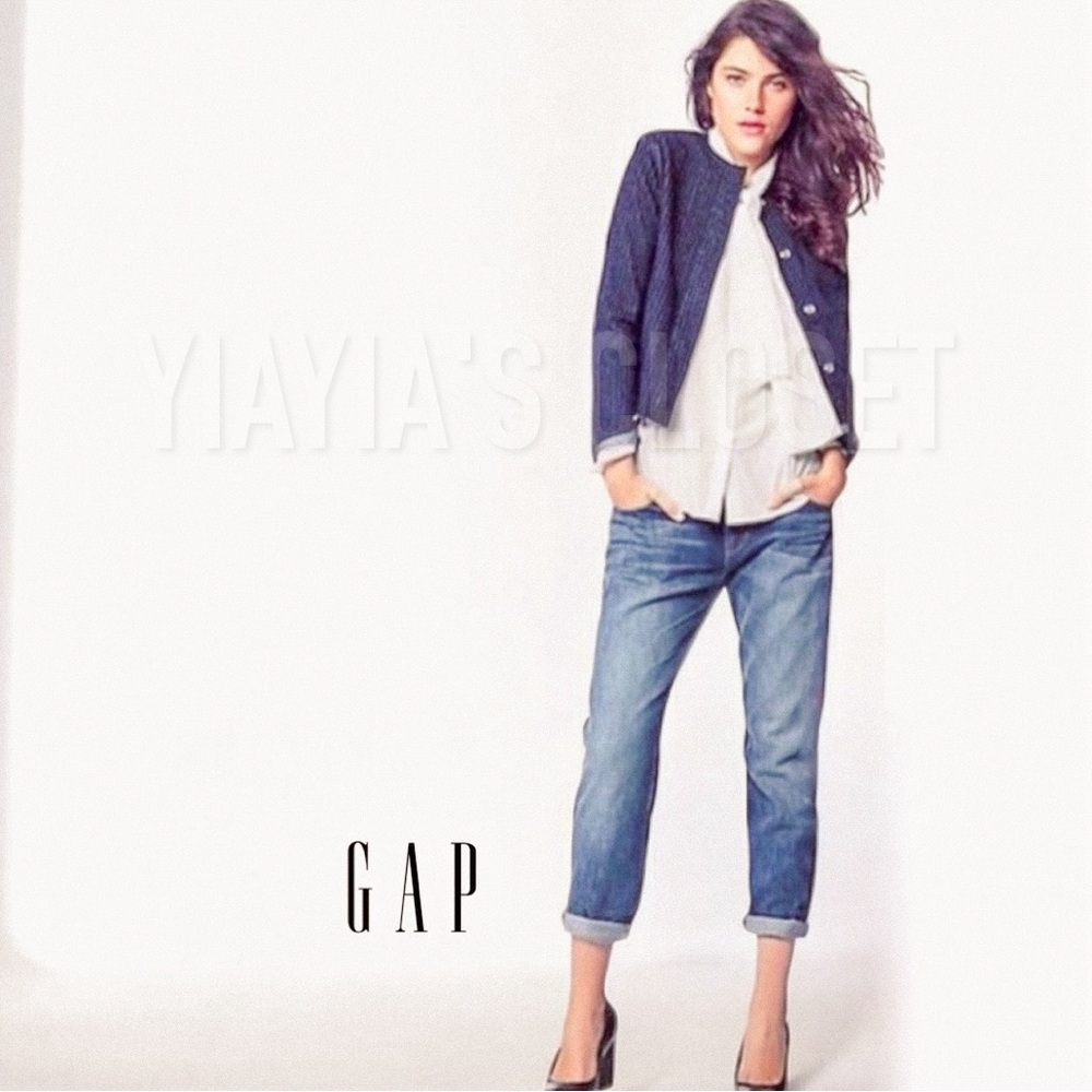 GAP Women’s 14/32 Blue Medium Wash Slightly Distressed Slim Boyfriend Jeans